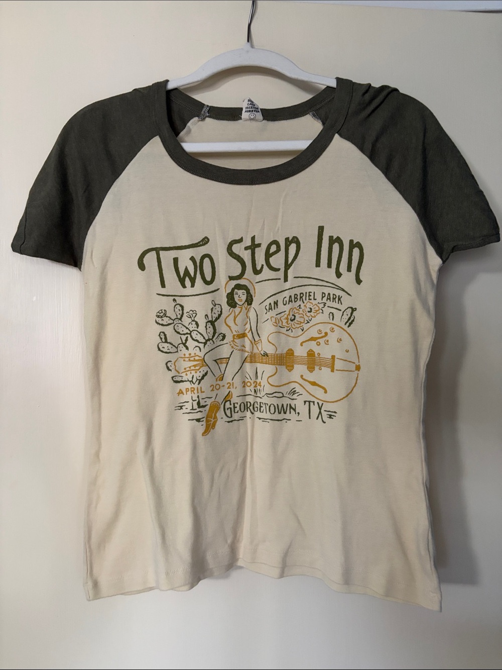 Two Step Inn 2024 Georgetown Cream Raglan Graphic Tee with Olive Sleeves